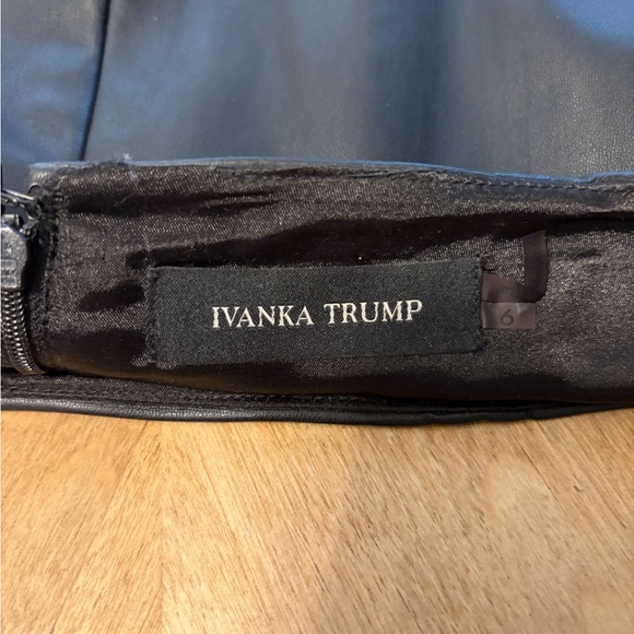 Ivanka Trump Black Pencil Skirt Vegan Leather with Kick slit in the back - Picture 4 of 4